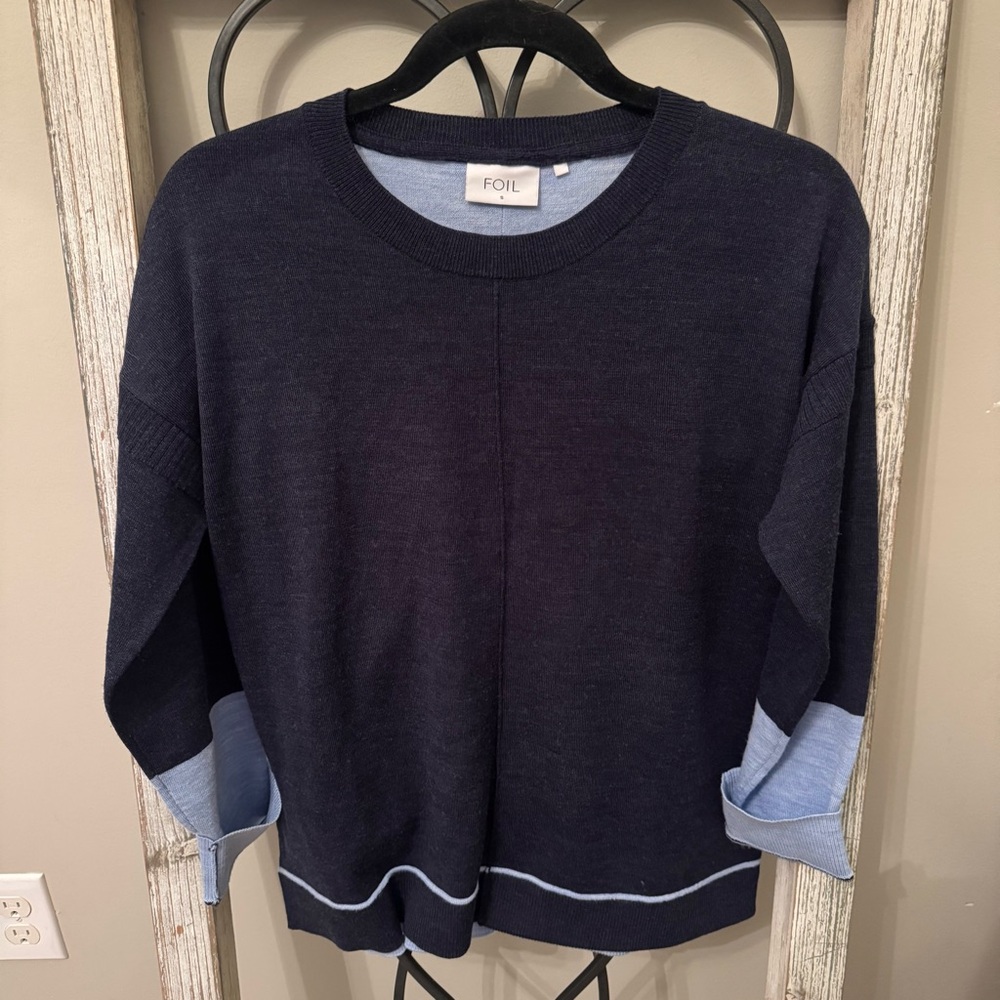 Foil Merino Wool Colorblock Sweater‎ Navy Light Blue Women’s Size S